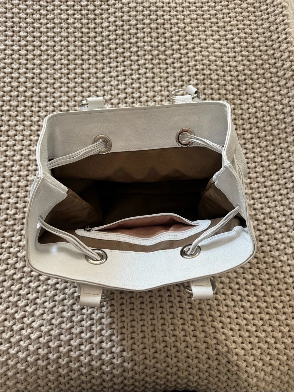 Vintage Women's White Leather Drawstring Tote Bag